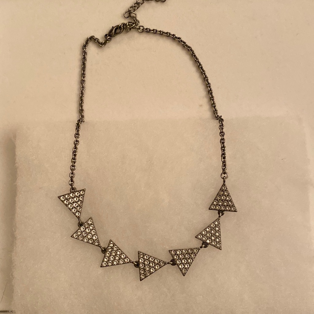 Touchstone Crystal Vintage Trilateral Necklace 35$